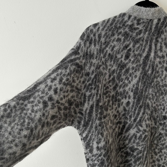 Rails Oslo Gray Animal Print Alpaca Wool Cardigan - Picture 16 of 16
